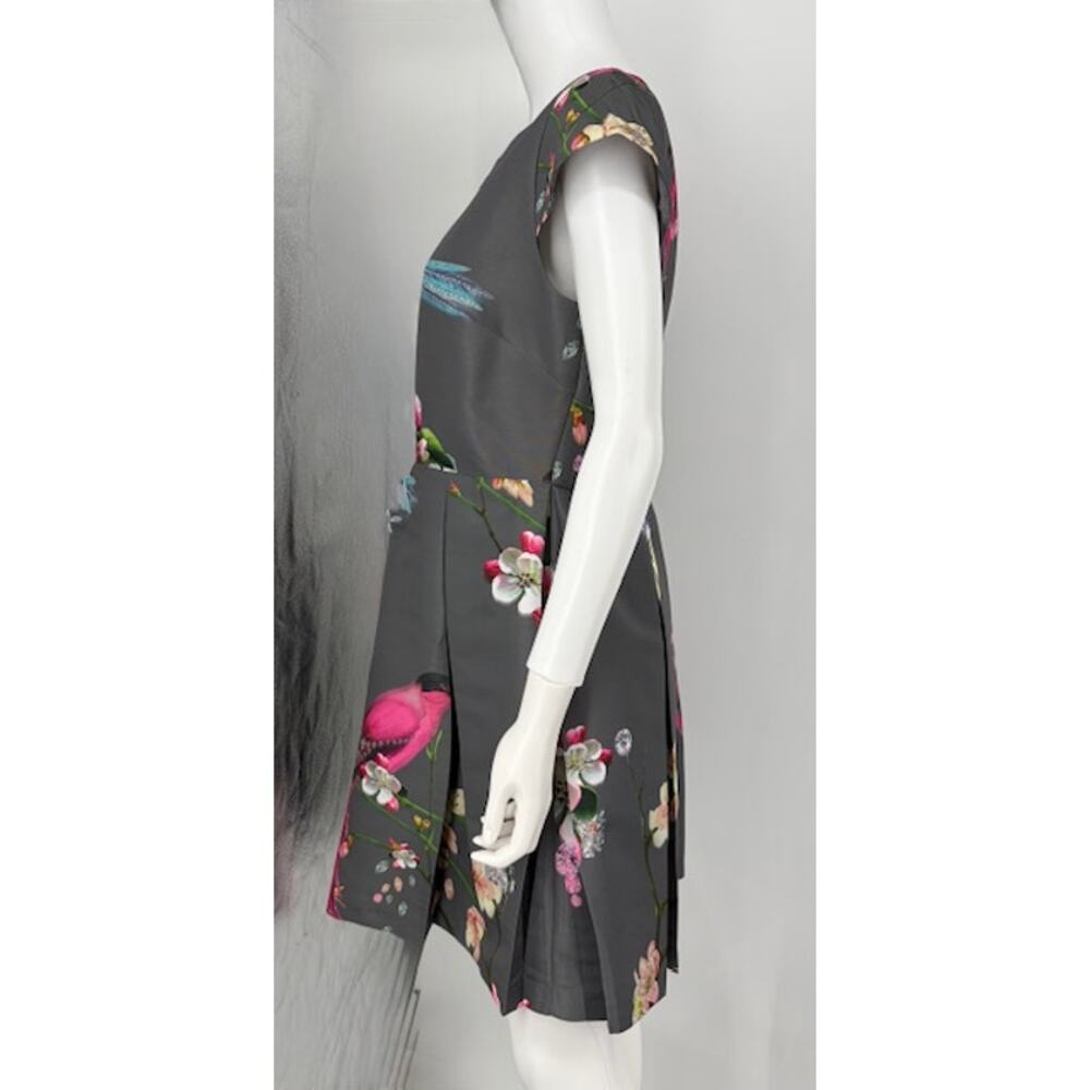 Ted Baker London Grey Bird & Floral Print Pleated Fit & Flare Dress size XL - Picture 2 of 3